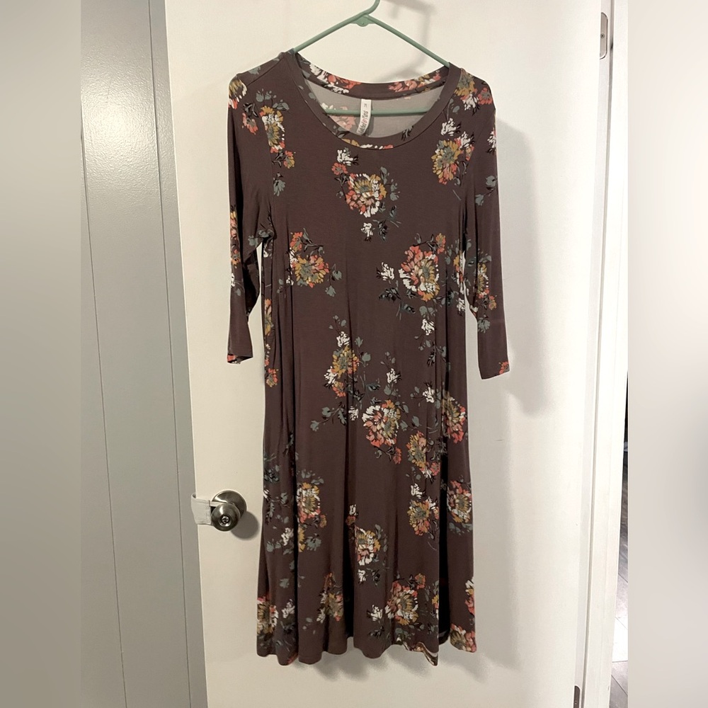 Latched Mama Floral Brown Midi Dress